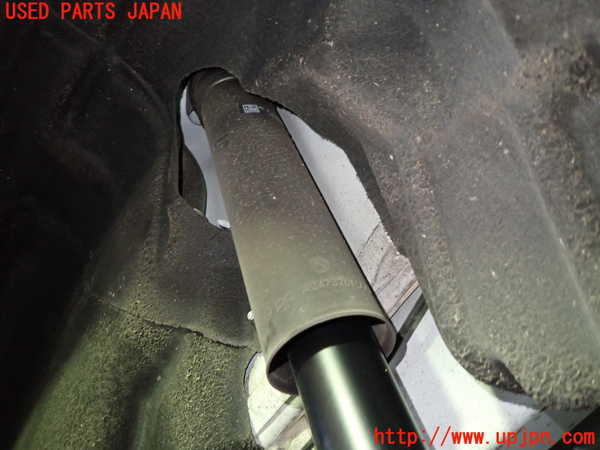 1UPJ-26985075]ベンツ A200 d セダン(177112)左リアショックアブソーバー 中古_m0002.jpg