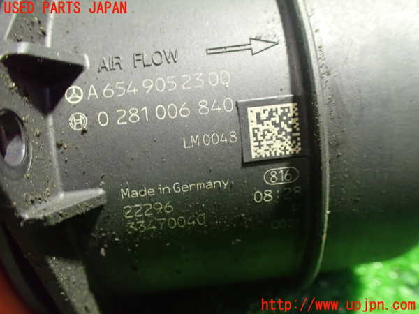 1UPJ-26986320]ベンツ A200 d セダン(177112)エアフロメーター 中古_m0002.jpg