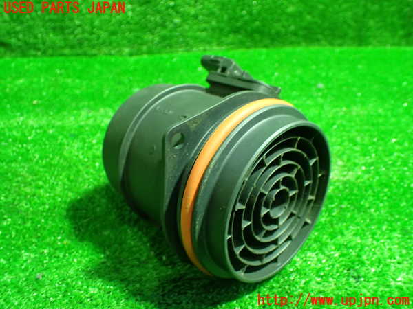 1UPJ-26986320]ベンツ A200 d セダン(177112)エアフロメーター 中古_m0003.jpg