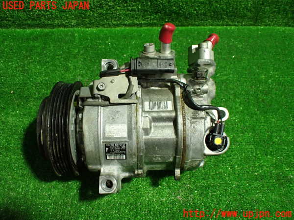 1UPJ-26986025]ベンツ A200 d セダン(177112)エアコンコンプレッサー 中古_m0001.jpg