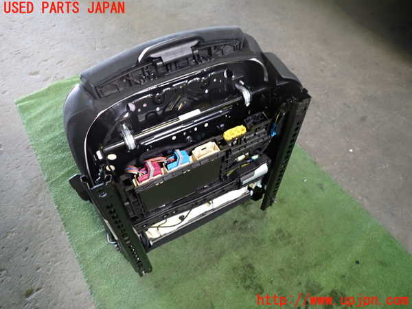 1UPJ-26987065]ベンツ A200 d セダン(177112)助手席シート 中古_m0005.jpg