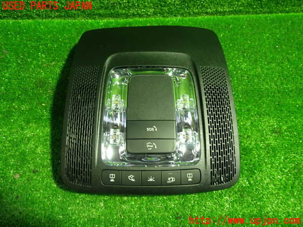 5UPJ-26986411]ベンツ A200 d セダン(177112)ルームランプ1 (１列目) 中古_m0001.jpg