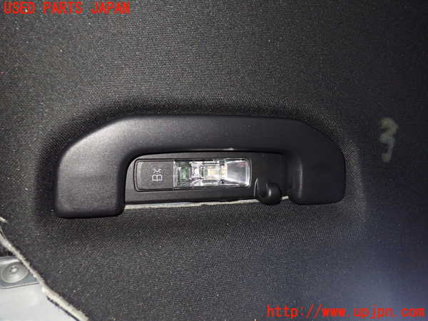 1UPJ-26986413]ベンツ A200 d セダン(177112)ルームランプ3 (２列目左) 中古_m0001.jpg