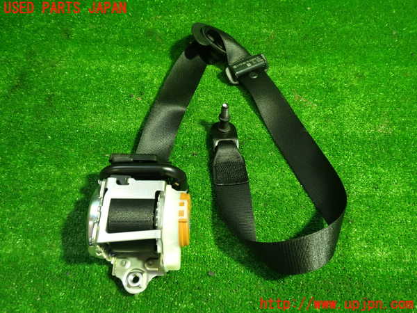 5UPJ-26987075]ベンツ A200 d セダン(177112)助手席シートベルト 中古_m0001.jpg