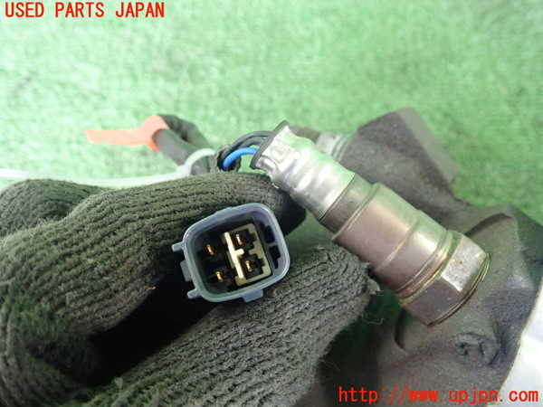 2UPJ-26992661]レクサス・NX200t(AGZ15)触媒1 中古_m0003.jpg