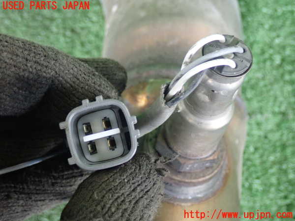 2UPJ-26992662]レクサス・NX200t(AGZ15)触媒2 中古_m0003.jpg