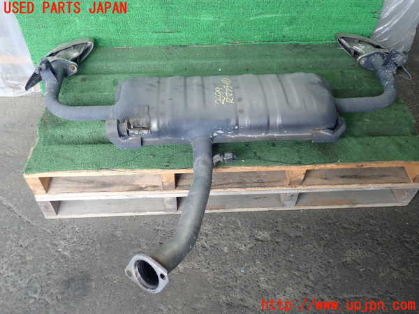 2UPJ-26992671]レクサス・NX200t(AGZ15)リアマフラー1 中古_m0001.jpg