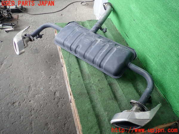 2UPJ-26992671]レクサス・NX200t(AGZ15)リアマフラー1 中古_m0003.jpg