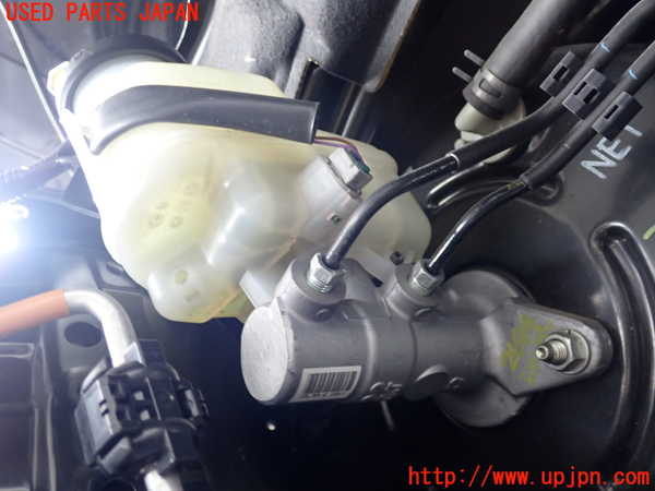 2UPJ-26994050]レクサス・NX200t(AGZ15)ブレーキマスターシリンダー 中古_m0002.jpg