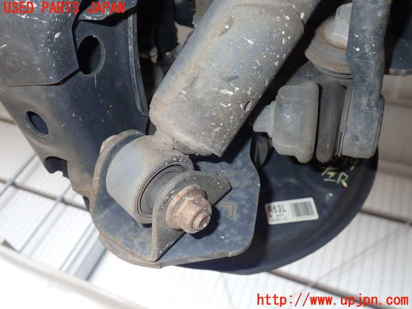 5UPJ-26994305]レクサス・NX200t(AGZ15)左リアナックルハブ 中古_m0002.jpg