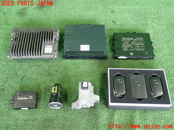 2UPJ-26996110]レクサス・NX200t(AGZ15)エンジンコンピューター 中古_m0001.jpg