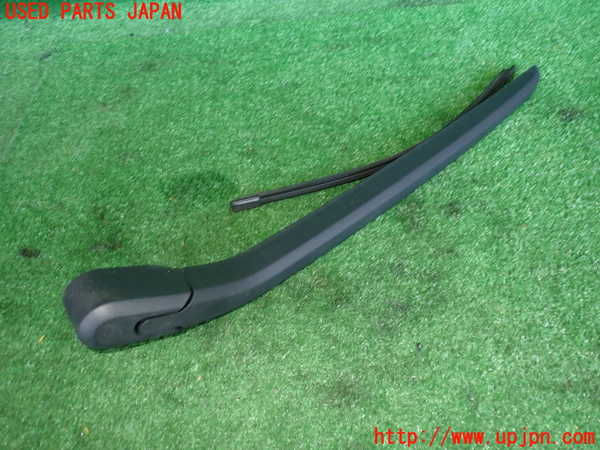 2UPJ-27001661]ボルボ・V90(PB420TMA)リアワイパーアーム1 中古_m0001.jpg