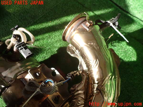 2UPJ-27002661]ボルボ・V90(PB420TMA)触媒1 中古_m0002.jpg