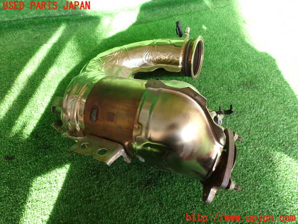 2UPJ-27002661]ボルボ・V90(PB420TMA)触媒1 中古_m0003.jpg