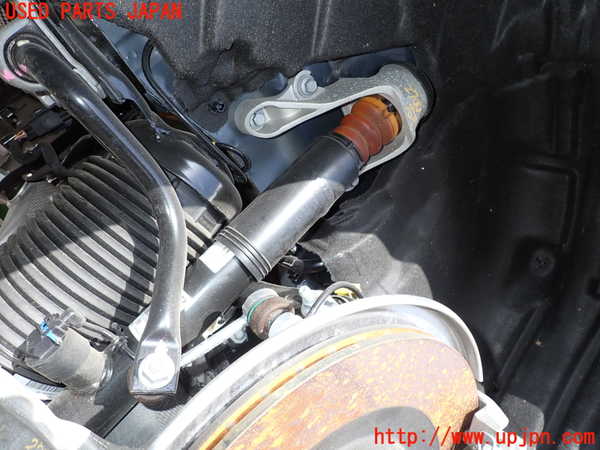 2UPJ-27005070]ボルボ・V90(PB420TMA)右リアショックアブソーバー 中古_m0001.jpg