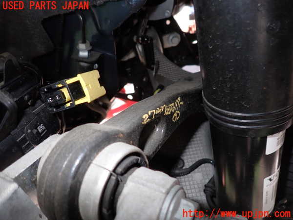 2UPJ-27005156]ボルボ・V90(PB420TMA)左リアアッパーアーム1 中古_m0001.jpg