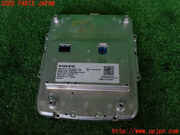 2UPJ-27006629]ボルボ・V90(PB420TMA)モニター 中古_m0002.jpg