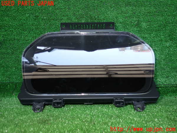 2UPJ-27006170]ボルボ・V90(PB420TMA)スピードメーター 中古_m0001.jpg