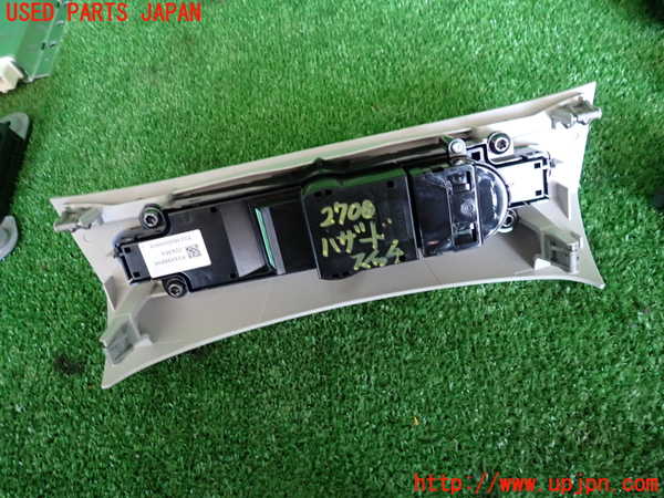 2UPJ-27006290]ボルボ・V90(PB420TMA)ハザードスイッチ 中古_m0002.jpg