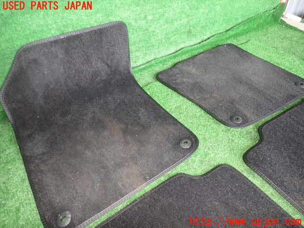 2UPJ-27007800]ボルボ・V90(PB420TMA)フロアマット 中古_m0002.jpg