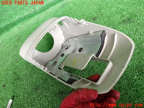 2UPJ-27007905]ボルボ・V90(PB420TMA)コラムカバー 中古_m0003.jpg