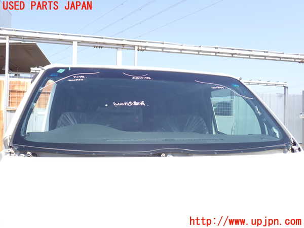 2UPJ-27011195]ハイエースバン200系(KDH206V)フロントガラス (M334) 中古_m0001.jpg
