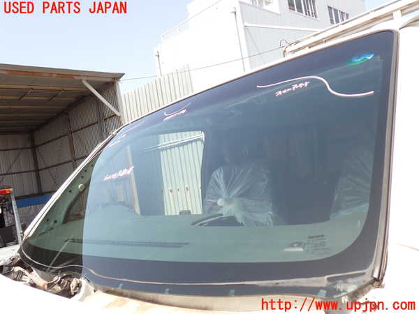 2UPJ-27011195]ハイエースバン200系(KDH206V)フロントガラス (M334) 中古_m0003.jpg