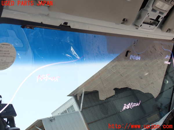 2UPJ-27011195]ハイエースバン200系(KDH206V)フロントガラス (M334) 中古_m0005.jpg