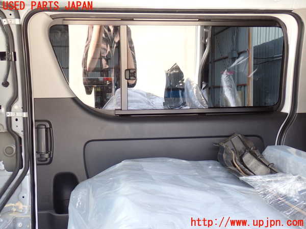 5UPJ-27011290]ハイエースバン200系(KDH206V)右後ドア (43R-007953 M2L3) 中古_m0005.jpg