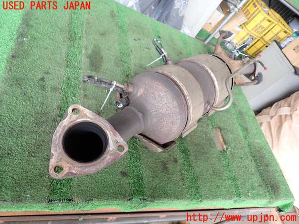2UPJ-27012661]ハイエースバン200系(KDH206V)触媒1 中古_m0005.jpg