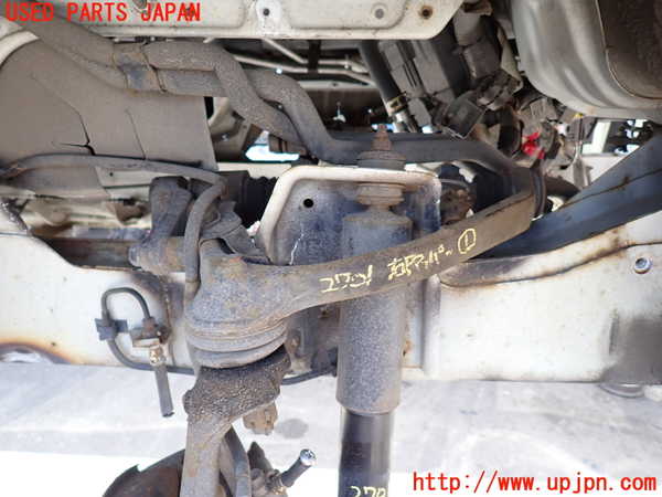 2UPJ-27015126]ハイエースバン200系(KDH206V)右フロントアッパーアーム1 中古_m0001.jpg