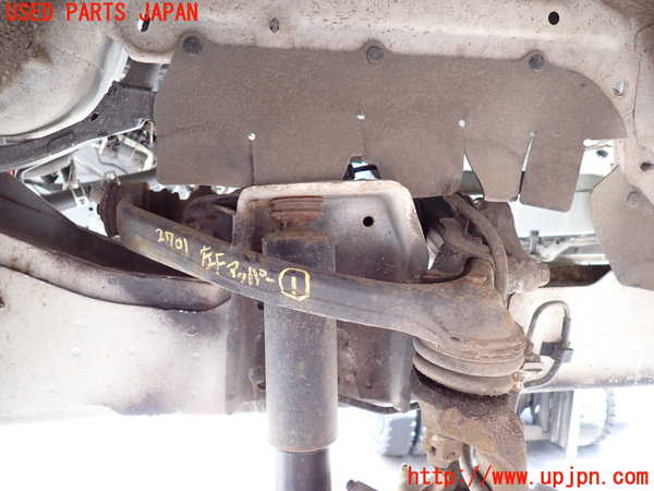 2UPJ-27015136]ハイエースバン200系(KDH206V)左フロントアッパーアーム1 中古_m0001.jpg