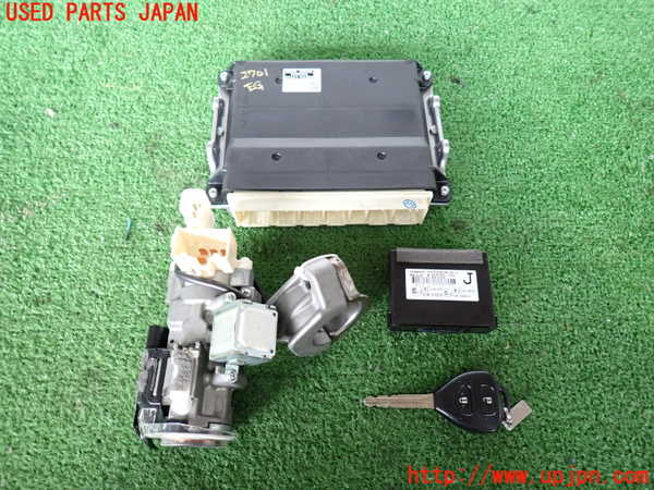 2UPJ-27016110]ハイエースバン200系(KDH206V)エンジンコンピューター 中古_m0001.jpg