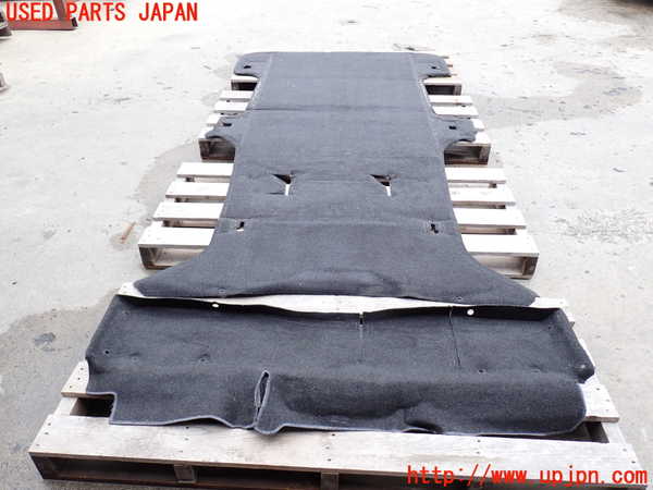 2UPJ-27017795]ハイエースバン200系(KDH206V)フロアーカーペット 中古_m0005.jpg