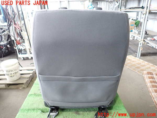 5UPJ-27017065]ハイエースバン200系(KDH206V)助手席シート 中古_m0004.jpg