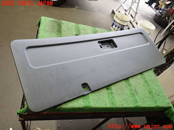 2UPJ-27011578]ハイエースバン200系(KDH206V)バックドア内張り 中古_m0001.jpg