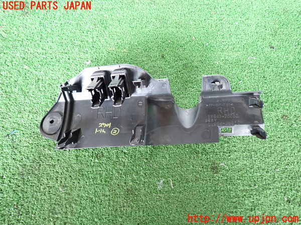 2UPJ-27017692]ハイエースバン200系(KDH206V)内装トリム類2 中古_m0003.jpg