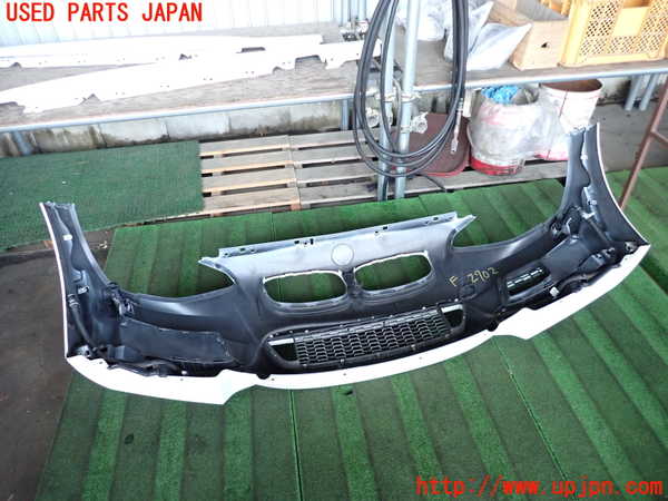 2UPJ-27021010]BMW M135i(1B30)(F20)フロントバンパー 中古_m0005.jpg