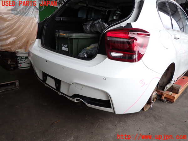 2UPJ-27021610]BMW M135i(1B30)(F20)リアバンパー 中古_m0001.jpg