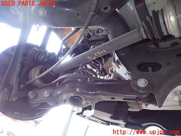 5UPJ-27024020]BMW M135i(1B30)(F20)右リアドライブシャフト 中古_m0001.jpg