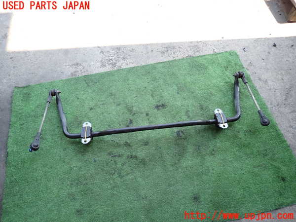 5UPJ-27025440]BMW M135i(1B30)(F20)フロントスタビライザー 中古_m0004.jpg