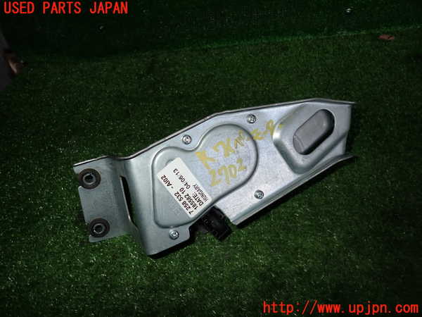 2UPJ-27026775]BMW M135i(1B30)(F20)リアワイパーモーター 中古_m0002.jpg