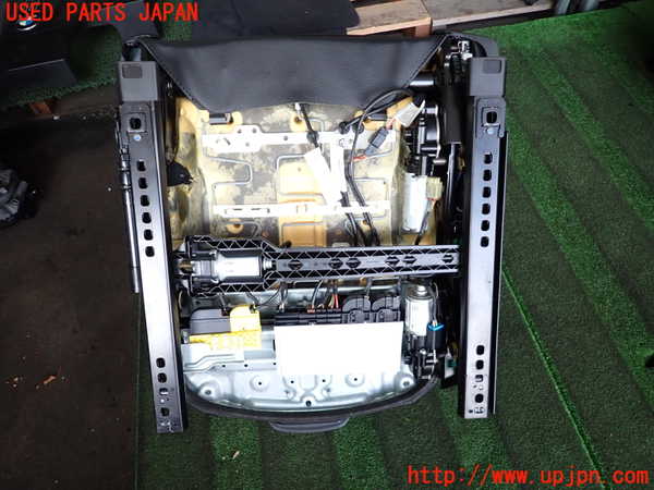 2UPJ-27027035]BMW M135i(1B30)(F20)運転席シート 中古_m0005.jpg