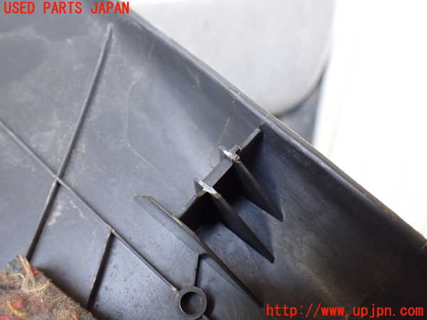 1UPJ-27031578]セリカ GT-FOUR(ST185)バックドア内張り 中古_m0003.jpg