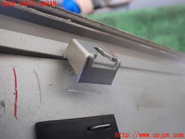 5UPJ-27041292]エルグランド E52系(TE52)右後ドアパネル 中古_m0003.jpg