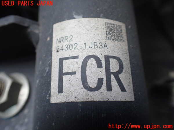 1UPJ-27045015]エルグランド E52系(TE52)右フロントストラット 中古_m0003.jpg