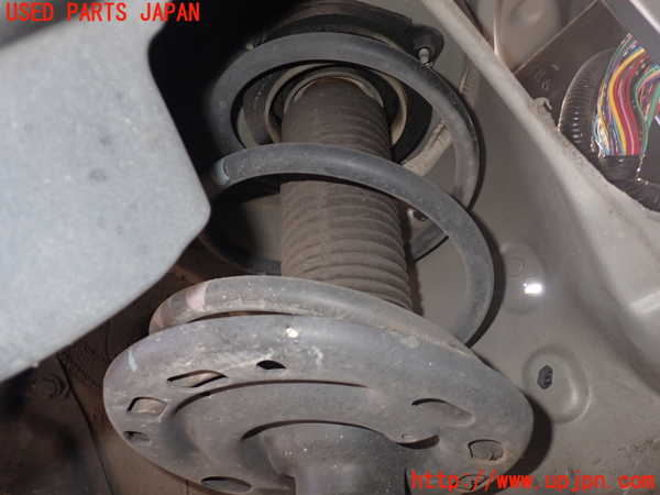 5UPJ-27045025]エルグランド E52系(TE52)左フロントストラット 中古_m0002.jpg