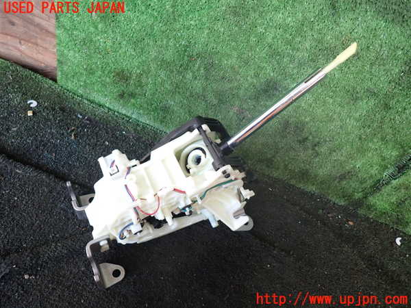 1UPJ-27047555]エルグランド E52系(TE52)ATシフトレバー 中古_m0002.jpg