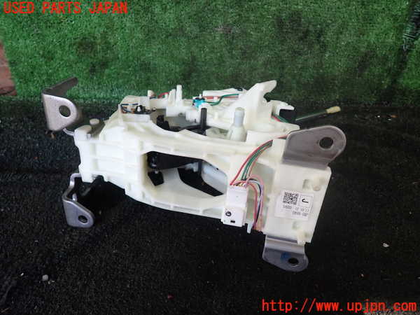 1UPJ-27047555]エルグランド E52系(TE52)ATシフトレバー 中古_m0003.jpg