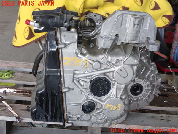 1UPJ-27053010]ベンツ CLA180 シューティングブレーク X117(117942)ミッション AT 270 中古_m0001.jpg